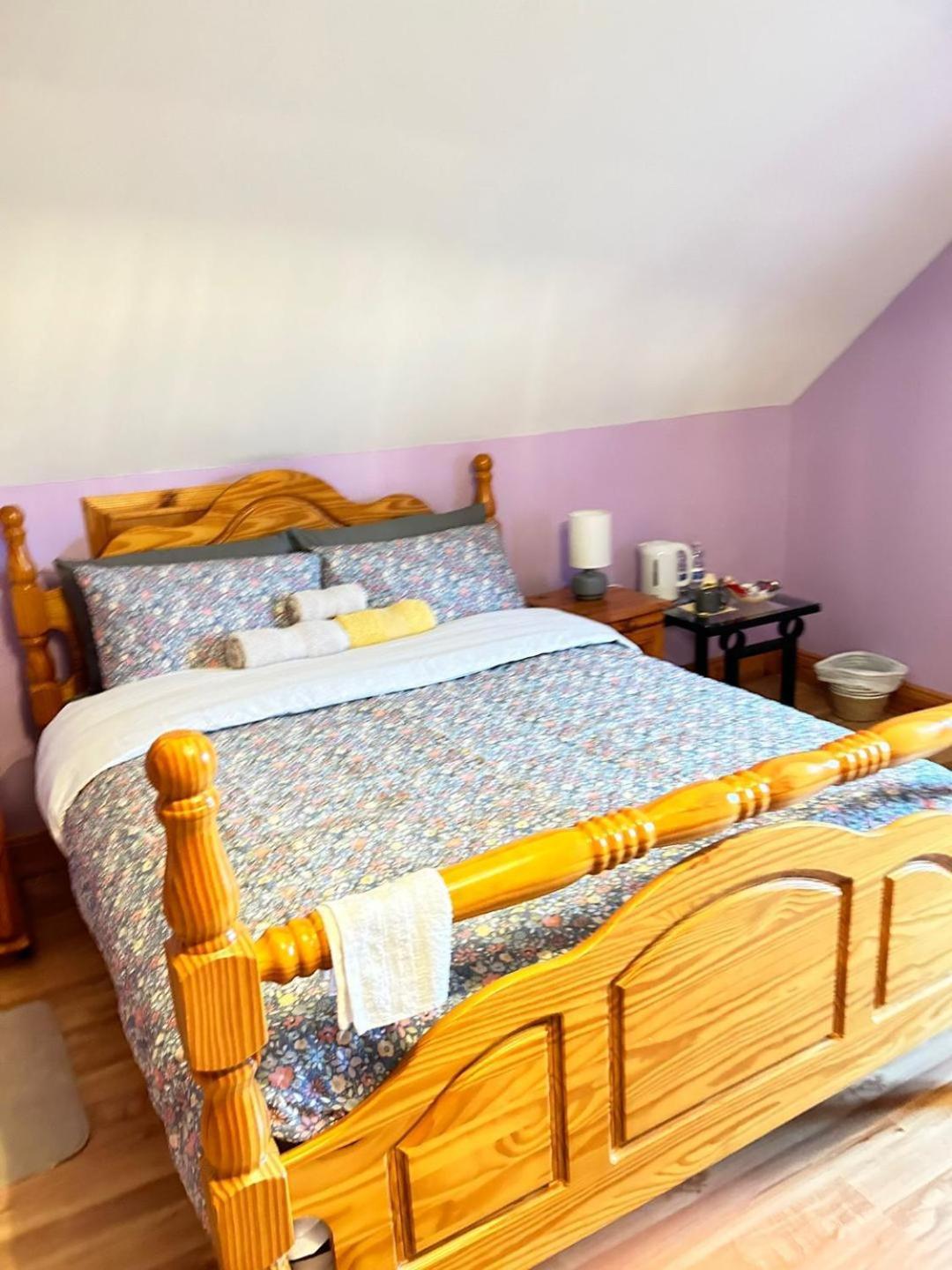 Ballytigue House Homestay